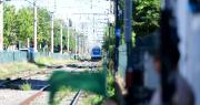 Video: la misteriosa figura en las vías del tren Roca que sorprendió a todos y se volvió viral