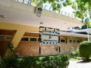 Frustrado intento de motín en una comisaría de Neuquén: un detenido comió un pedazo de pared, se atragantó y lo salvaron de milagro