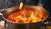 Por qué hay que poner dos cucharadas de vinagre en las sopas: ¿qué significa?