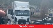 Roban suma millonaria de un camión en una estación de servicios