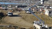 Instalan transformadores de energía en barrios periféricos