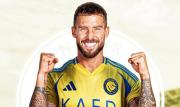 Iñigo Martínez deja el Barcelona para fichar por Al-Nassr de Cristiano Ronaldo