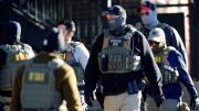 Prohíben tácticas engañosas de agentes del ICE en siete condados de California
