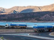 La caída del petróleo le quitó rentabilidad a YPF, que vendió la nafta por debajo del costo de importación