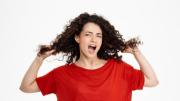 ¡Sin necesidad de productos químicos! Despídete del frizz con esta mascarilla natural que puedes preparar en casa