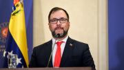 Venezuela responde a la recompensa anunciada por Pamela Bondi: Es la cortina de humo más ridícula que hemos visto