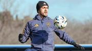 La decisión que tomó Russo con Paredes antes del que puede ser su último partido en Boca