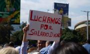 Docentes universitarios exigen aumento salarial: ganan entre uno y cuatro dólares al mes – Correo del Caroní