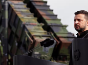 Zelenski afirma que Ucrania no cederá territorio antes de la cumbre Trump-Putin en Alaska
