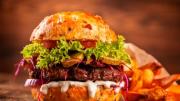 ¡Confirmado! Whataburger ofrece una de sus hamburguesas por menos de $1 en Texas: sepa hasta cuándo es la promoción