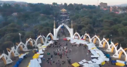 Devotos llegan al Santuario de la Virgen de Urkupiña con agradecimientos y pedidos de salud y economía