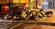 Conflicto en el relleno de La Paz: Trabajadores mantienen el bloqueo en Sak’a Churu y la basura se acumula en las calles