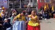 La “Gran lucha por la justicia”, la campaña electoral de Juan Del Granado con cholitas luchadoras