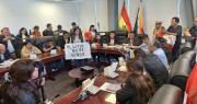 En medio de tensión, comisión de Diputados instala sesión para tratar contrato de litio con empresa rusa