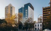 Muerte y conmoción en un hotel del centro de La Plata: investigan si el huésped tomó veneno para ratas