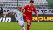 No todo está perdido: Huracán cayó 1 a 0 ante Once Caldas en el juego de ida de los octavos de final de la Sudamericana