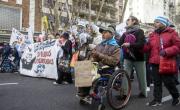 Los jubilados se movilizan en el Congreso ante un fuerte operativo policial