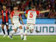 Estudiantes dio un paso clave en la Copa Libertadores: el agónico penal para ganarle a Cerro Porteño en Asunción y poner un pie en cuartos