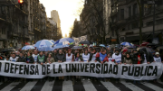 Tras el paro, el Gobierno otorgó un aumento del 7,5% a docentes universitarios