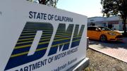 ¿Compraste un auto? Conoce los precios y requisitos obligatorios del DMV en California para el cambio de titulación