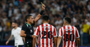 ¿Cómo le fue a Estudiantes con Jesús Valenzuela, el árbitro ante Cerro Porteño con el que está invicto?