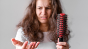 ¡Alerta de calvicie! Estos alimentos muy populares aceleran la caída del cabello: activan la producción de testosterona