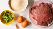 Nunca hay que comprar milanesas preparadas en la carnicería: este es el corte de carne que tenés que pedir