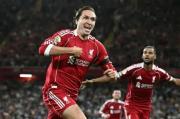 Insultos racistas nublan el triunfo del Liverpool en la Premier