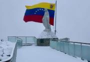 Pico Espejo amanece cubierto de nieve este domingo – Correo del Caroní