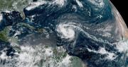 El huracán Erin amenaza con volver a intensificarse al acercarse a Bahamas