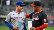 ¡Historia pura! Miguel Cairo y Carlos Mendoza protagonizan el primer duelo entre managers venezolanos en la MLB