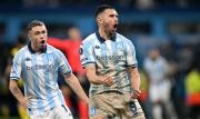Racing elimina a Peñarol y avanza a cuartos en un final emocionante