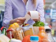 La actividad económica mostró dos velocidades en junio: subió 6,4% contra el año pasado, pero cayó 0,7% contra mayo
