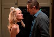 Liam Neeson, el torpe hijo del teniente Frank Drebin en la nueva 'The Naked Gun'