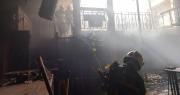Incendio destruye una discoteca en pleno centro de Cochabamba