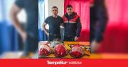 Comercios donan cascos y guantes a los Bomberos