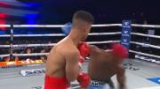 El nocaut del año: un boxeador brasileño sorprendió al público en Orlando con un golpe explosivo