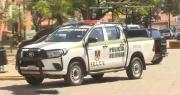 Hombre apuñaló a su expareja, disparó a su hija de 16 años y luego atentó contra su propia vida