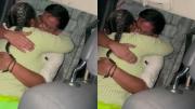 EN VIDEO: El emotivo abrazo entre Mayra Castro y Pedro Guanipa tras ser excarcelados este 24Ago