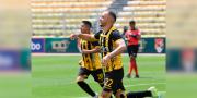 The Strongest triunfa y se afirma como único puntero