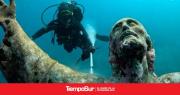 Limpiaron la escultura del Cristo del Abismo a 17 metros bajo el mar