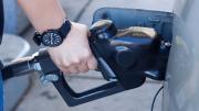 Los conductores de este tipo de vehículos deberán pagar multa de $100 por cargar gasolina: este es el motivo y el estado que la aplicará