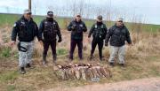 Secuestran 60 sábalos y cámaras que utilizan para pescar con redes en dique El Tunal