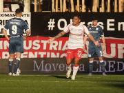 El Racing de las dos caras sigue sin aparecer en el torneo local y fue aplastado por un implacable Argentinos Juniors