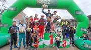 La lluvia fue una bendición para los pilotos campeones
