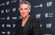 Un artista irlandés demandará a Robbie Williams por los derechos de autor de 'Angels'
