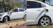 Conmoción: encontraron a una pareja muerta en un auto abandonado
