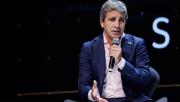 Caputo aseguró que la suba de tasas es transitoria pero que podría resentir la actividad comercial a corto plazo