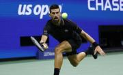 Djokovic supera a Tien y alcanza la segunda ronda del Abierto de EEUU