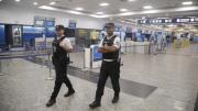 Huelga de controladores aéreos afecta a 12 mil pasajeros